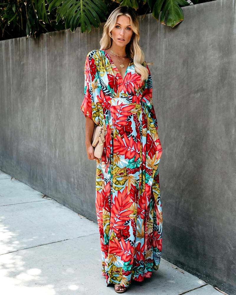 robe hawaïenne à fleurs tropicales